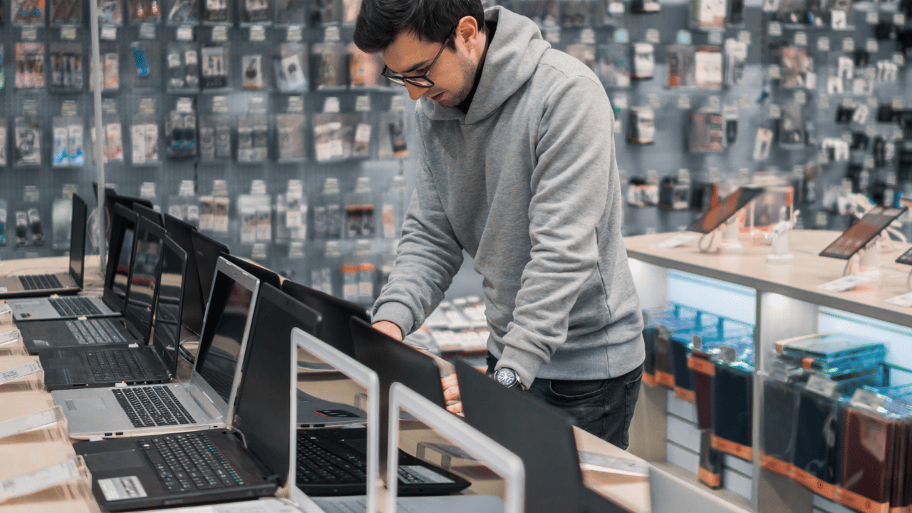 Microsoft's AI Push Set to Boost Domestic Laptop Sales
